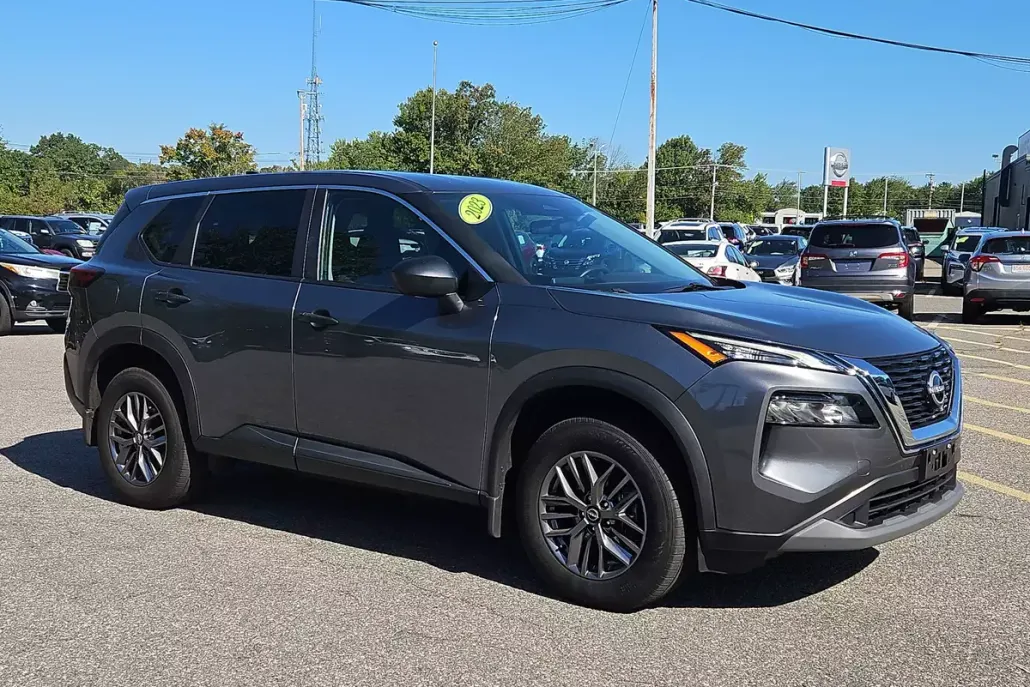 2023 Nissan Rogue S photo 1