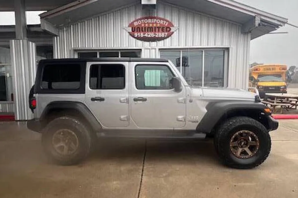2021 Jeep Wrangler Unlimited Sport photo 1