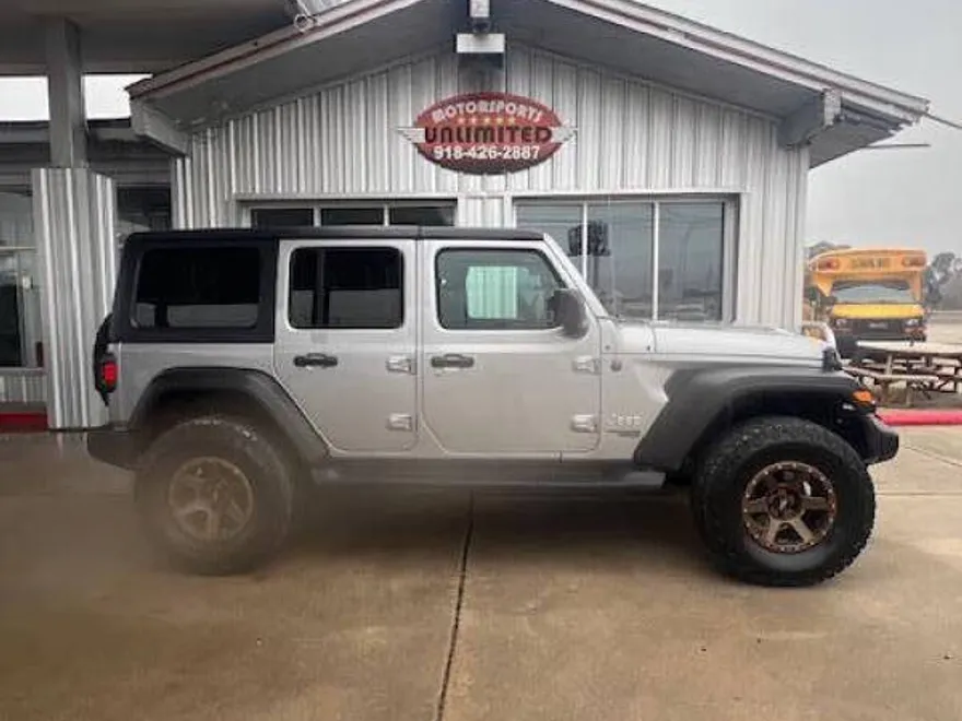2021 Jeep Wrangler Unlimited Sport photo 1