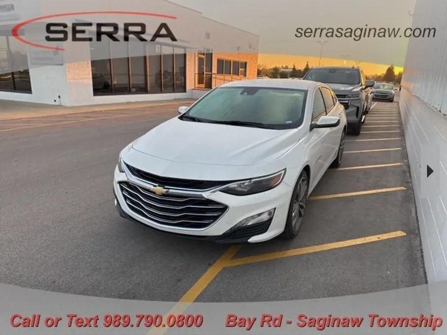 2023 Chevrolet Malibu 1LT photo 1