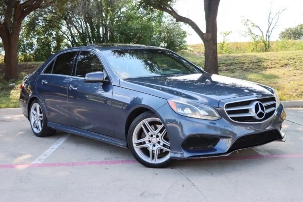 2014 Mercedes Benz E 350 4MATIC Sedan photo 1