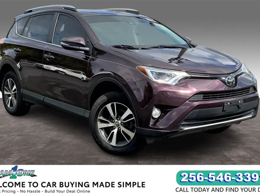 2018 Toyota RAV4 XLE photo 1