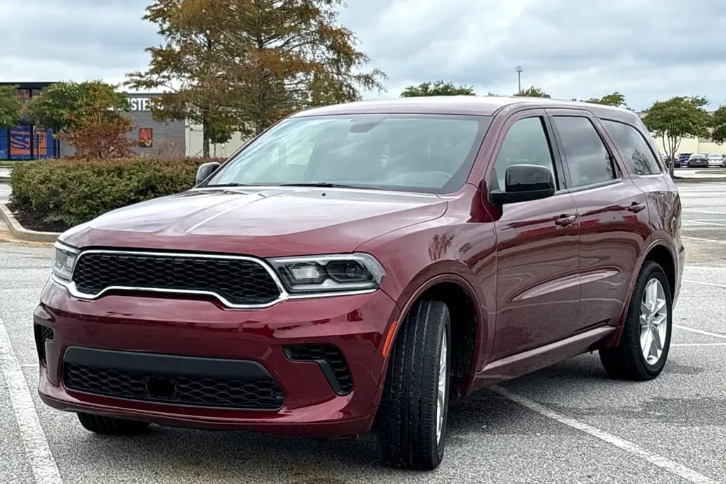 2023 Dodge Durango GT photo 1