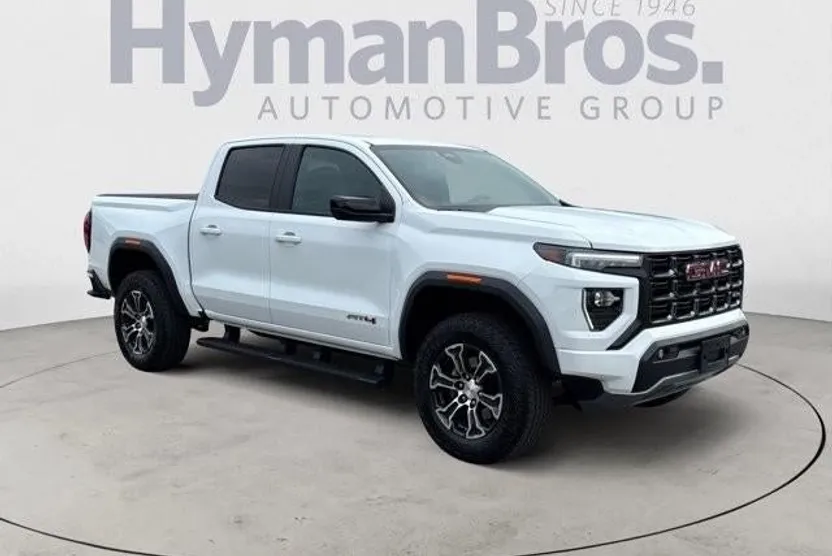 2023 Gmc Canyon AT4 photo 1