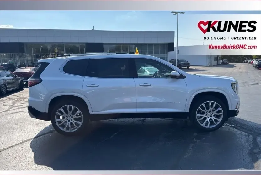 2025 Gmc Acadia Denali photo 1