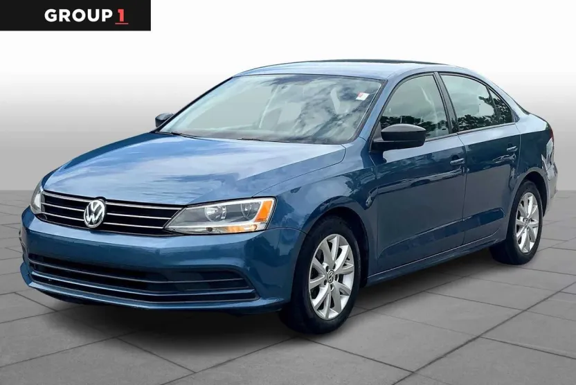 2015 Volkswagen Jetta 1.8T SE photo 1