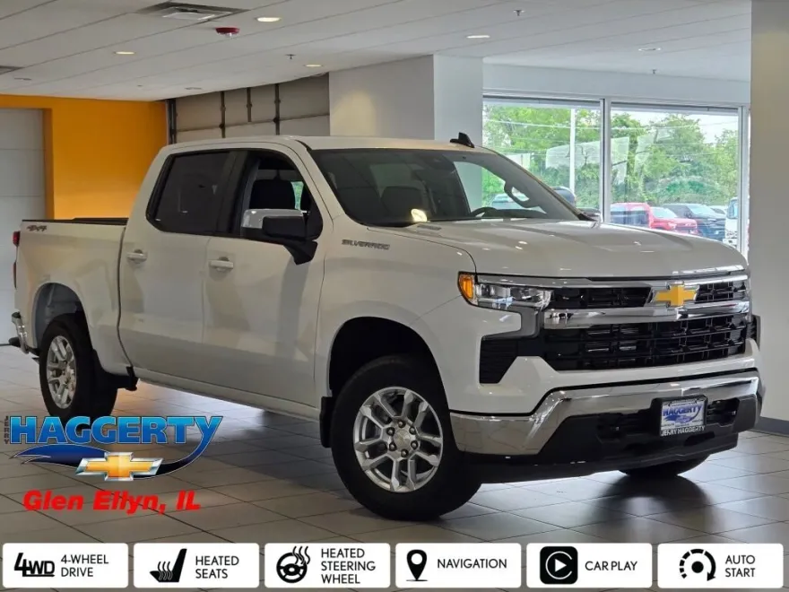 2026 Chevrolet Silverado 1500 LT photo 1