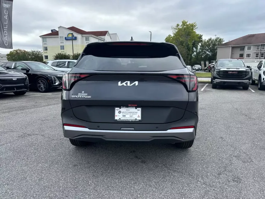 2026 Kia Sportage LX photo 1
