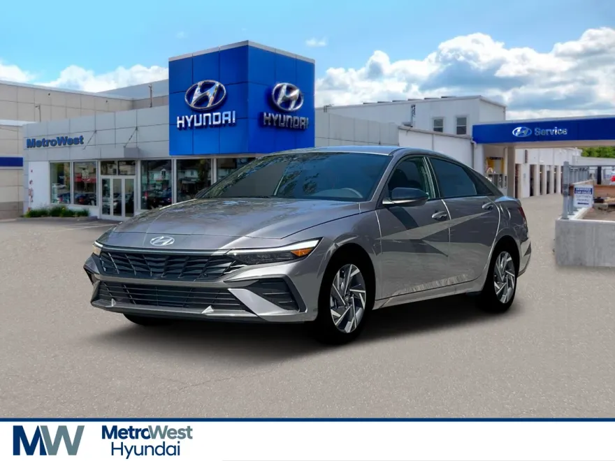 2025 Hyundai Elantra SEL Sport photo 1
