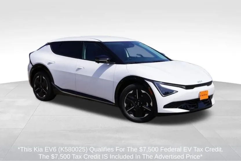 2025 Kia EV6 Wind photo 1