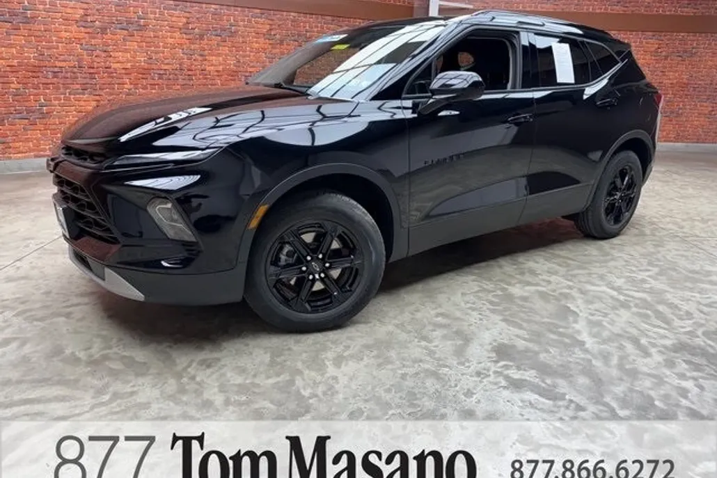 2023 Chevrolet Blazer 2LT photo 1