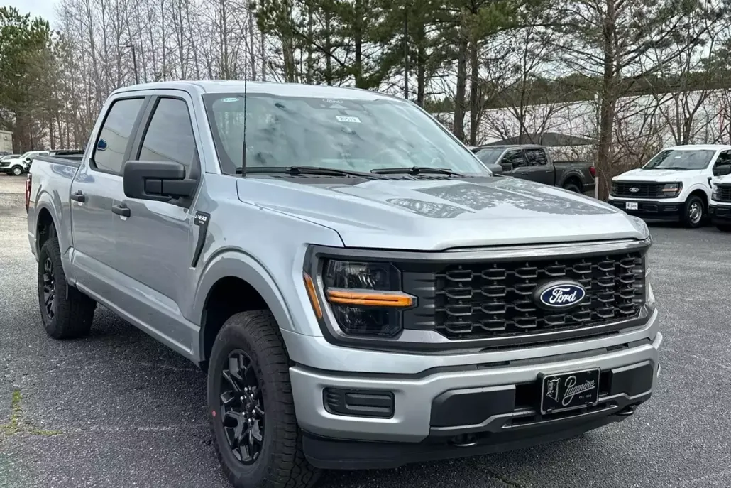 2025 Ford F-150 STX photo 1
