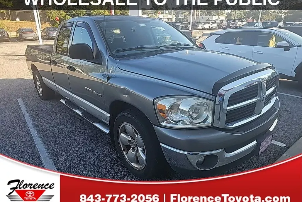 2007 Dodge Ram SLT photo 1