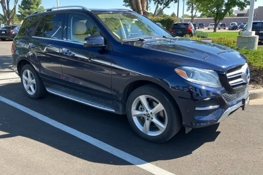 2018 Mercedes Benz GLE 350 4MATIC photo 1