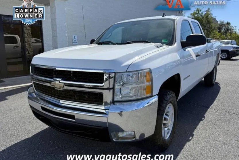 2008 Chevrolet Silverado 2500HD LT1 photo 1