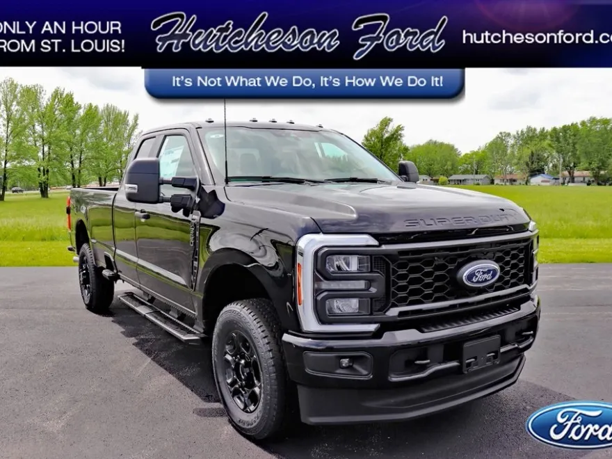 2025 Ford F-350 XL photo 1