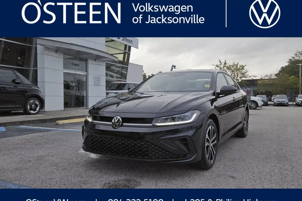 2026 Volkswagen Jetta Sport photo 1