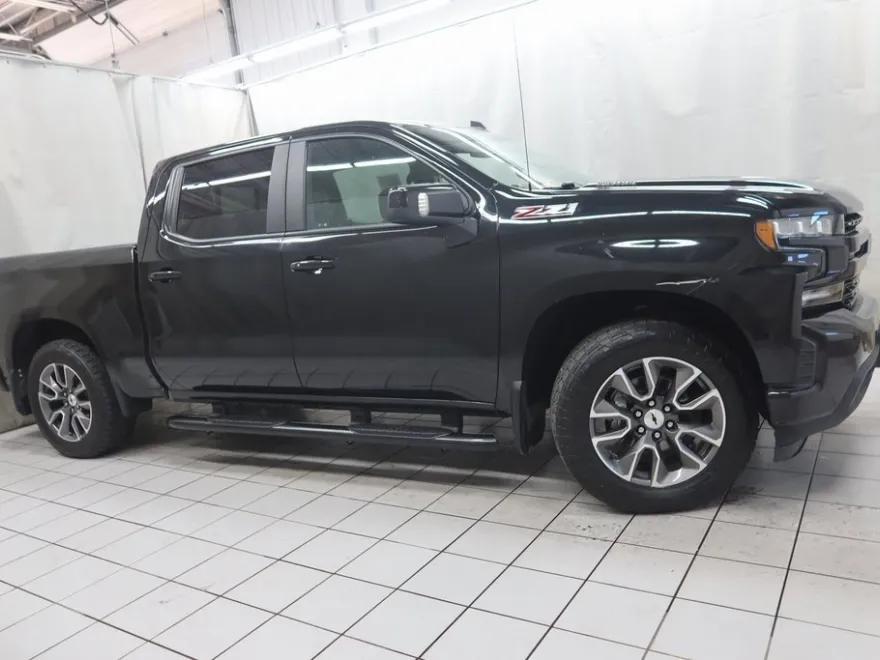2021 Chevrolet Silverado 1500 RST photo 1