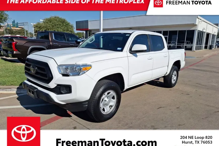 2022 Toyota Tacoma SR photo 1