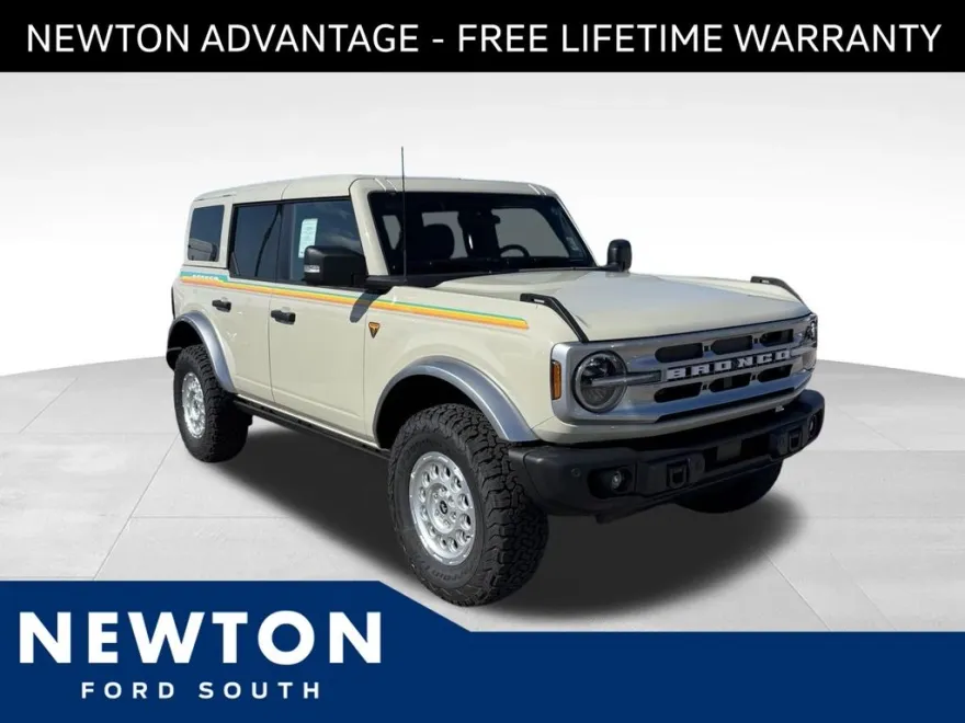 2025 Ford Bronco Badlands photo 1