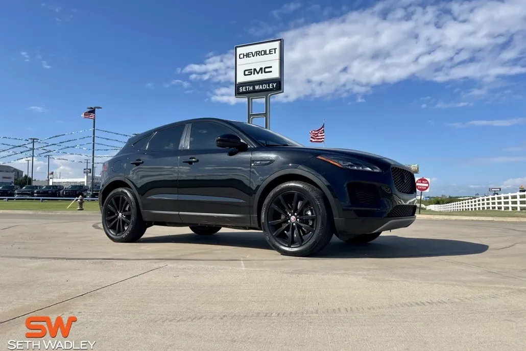 2020 Jaguar E-PACE SE photo 1