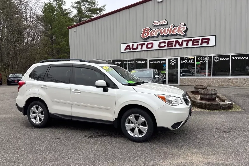 2015 Subaru Forester 2.5i Premium photo 1