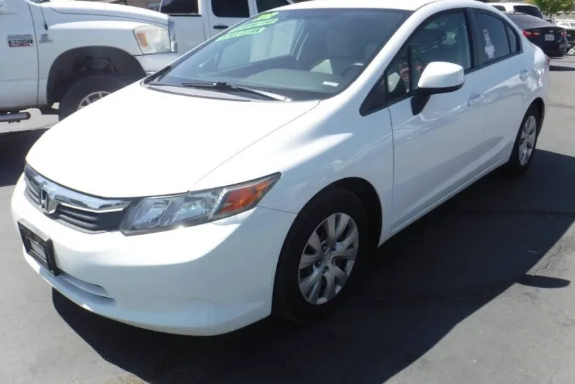 2012 Honda Civic LX photo 1