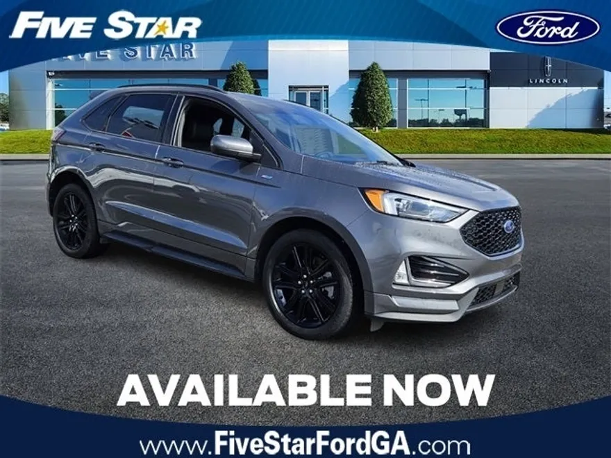 2022 Ford Edge ST photo 1