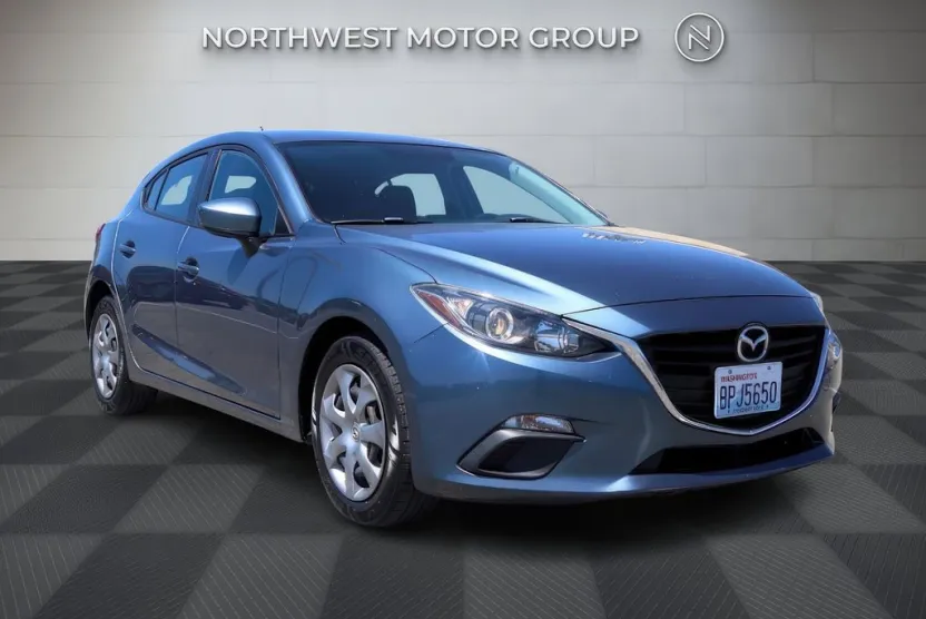 2016 Mazda Mazda3 i Sport photo 1