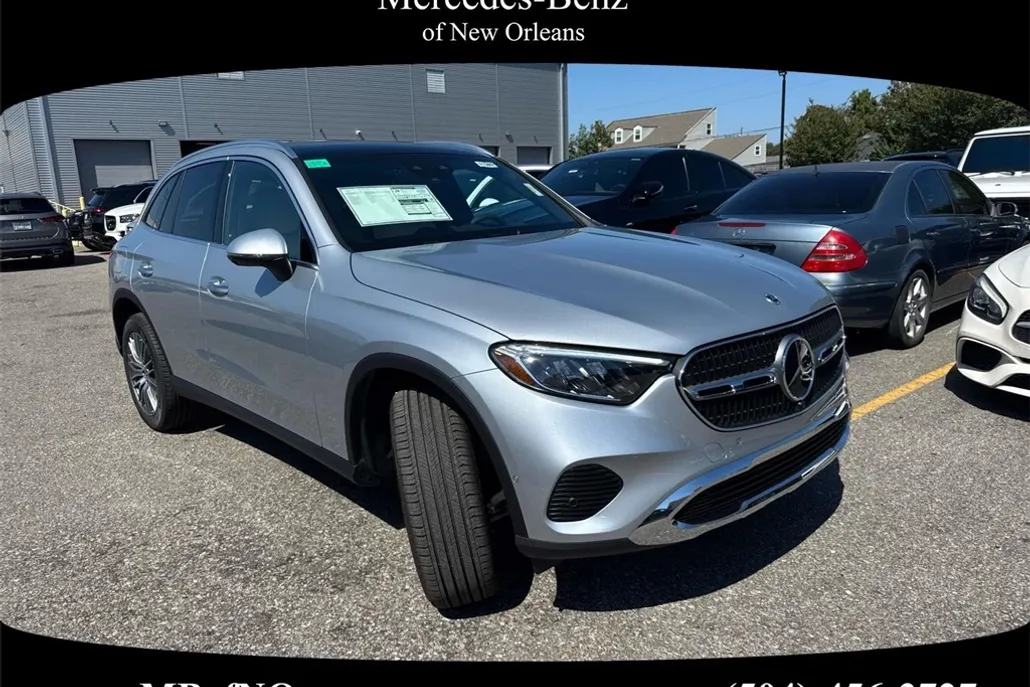 2026 Mercedes Benz GLC 300 4MATIC photo 1