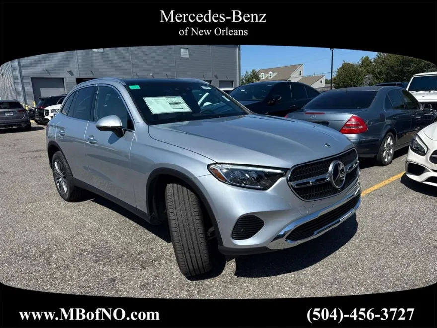 2026 Mercedes Benz GLC 300 4MATIC photo 1
