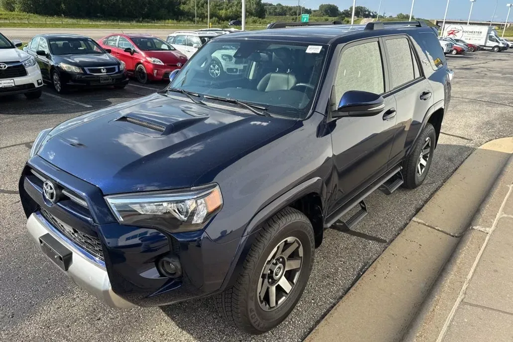 2024 Toyota 4Runner TRD Off-Road Premium 4WD photo 1