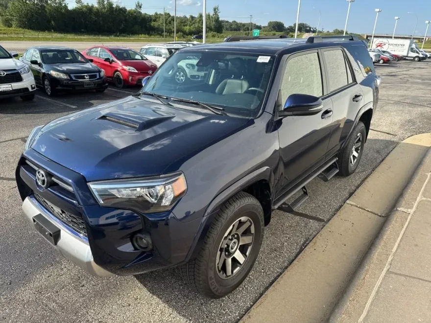 2024 Toyota 4Runner TRD Off-Road Premium 4WD photo 1
