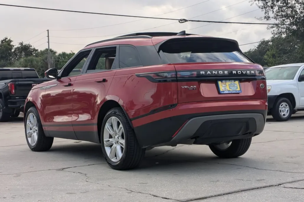 2019 Land Rover Range Rover Velar S photo 1