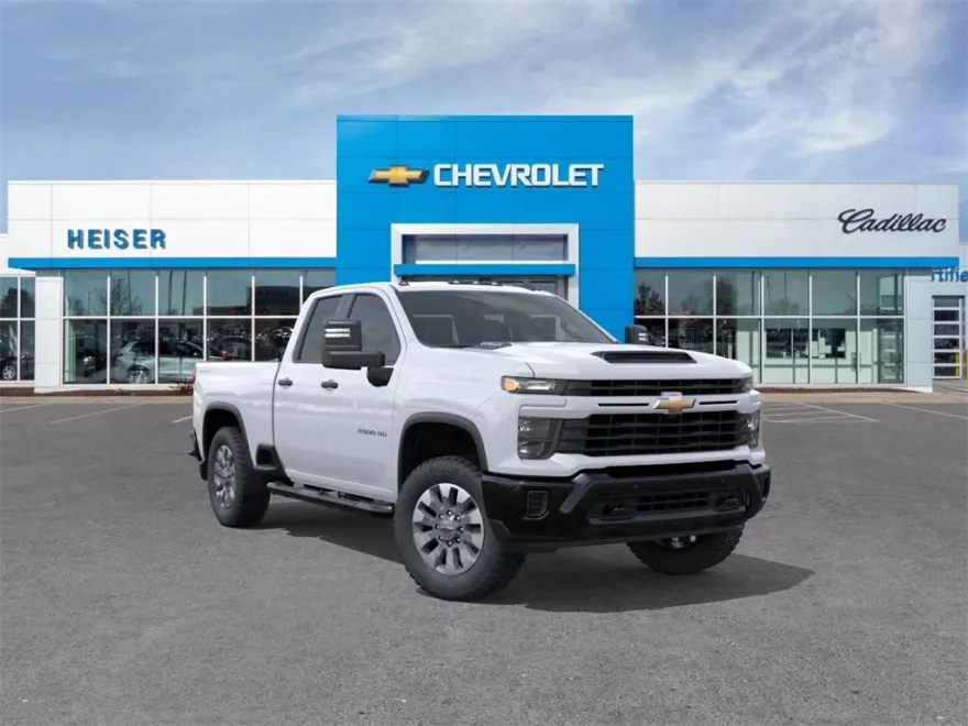 2025 Chevrolet Silverado 2500HD Custom photo 1