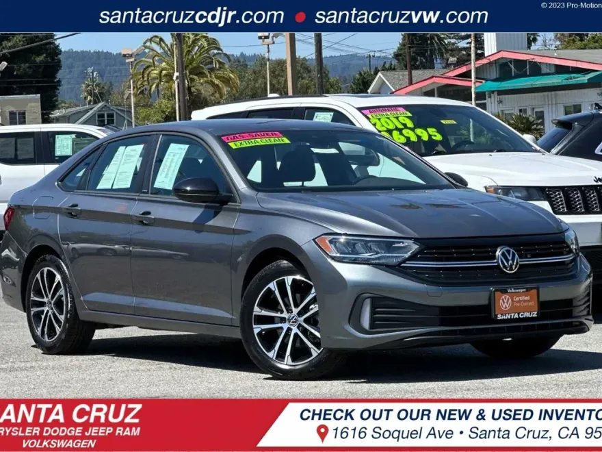 2024 Volkswagen Jetta 1.5T Sport photo 1