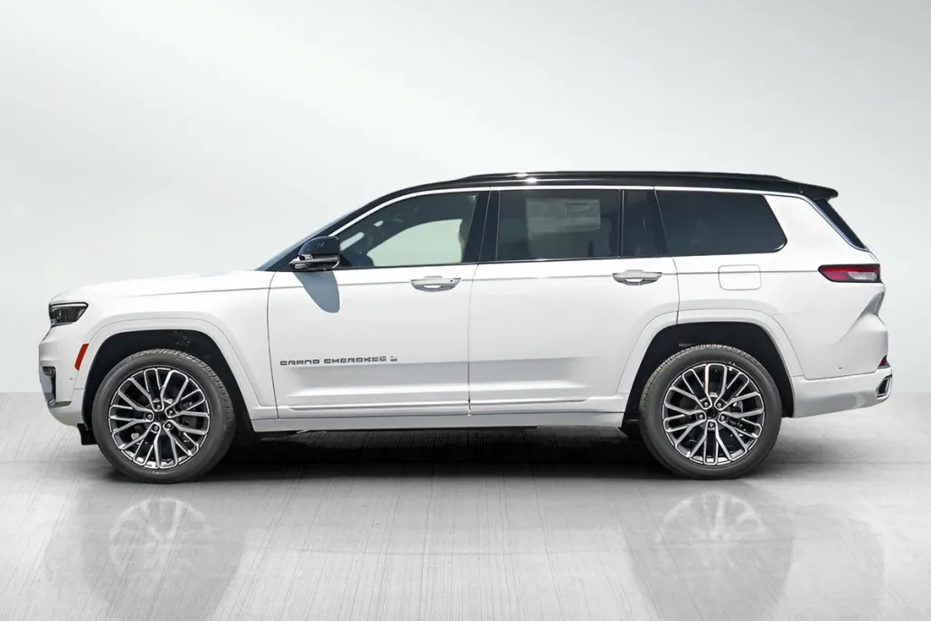 2025 Jeep Grand Cherokee L Summit Reserve photo 1
