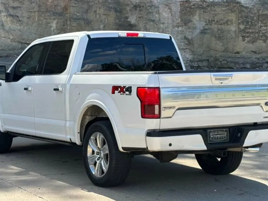 2018 Ford F-150 Platinum photo 1