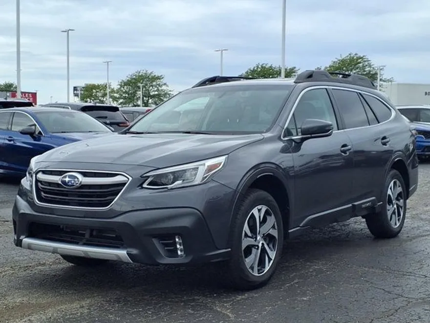 2020 Subaru Outback Limited photo 1