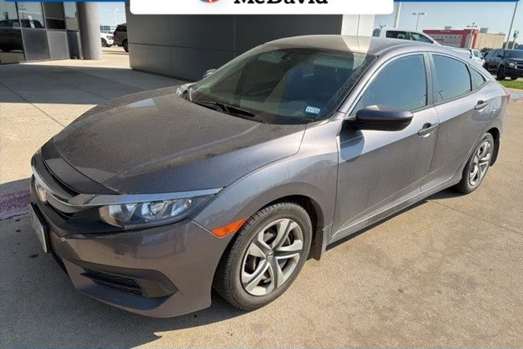 2017 Honda Civic LX photo 1