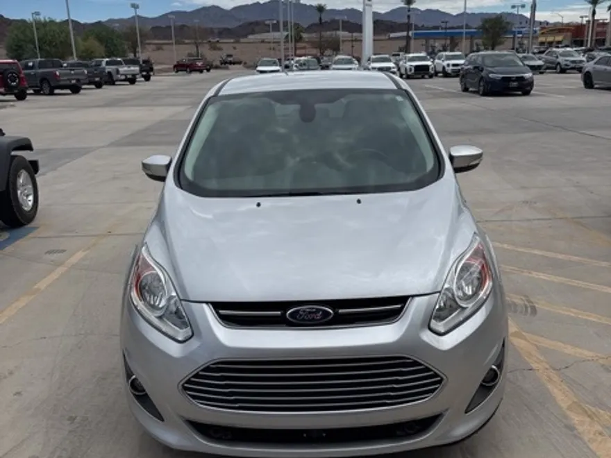 2016 Ford C-Max Hybrid SEL photo 1
