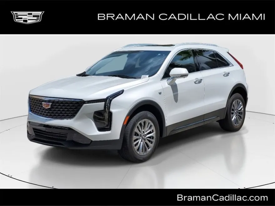 2025 Cadillac XT4 Premium Luxury photo 1