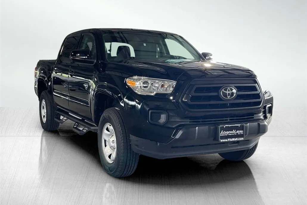 2023 Toyota Tacoma SR V6 photo 1