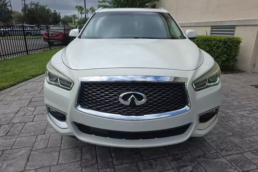 2016 Infiniti QX60 photo 1