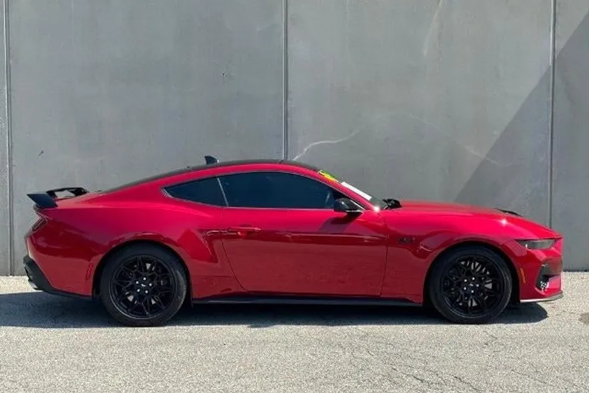 2024 Ford Mustang GT Premium photo 1