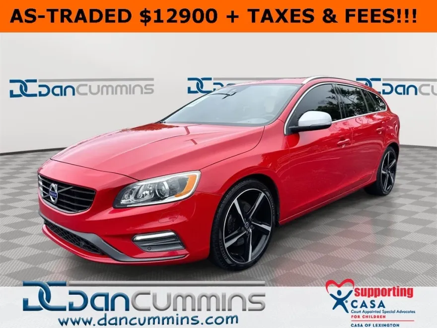 2016 Volvo V60 T6 R-Design photo 1