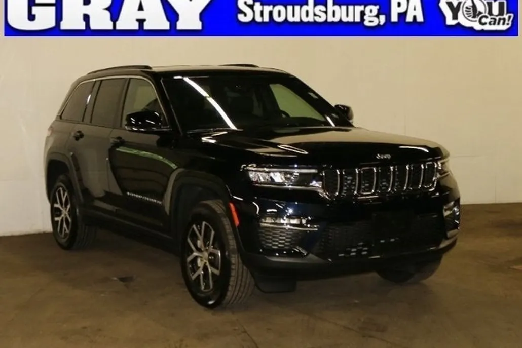 2024 Jeep Grand Cherokee Limited photo 1
