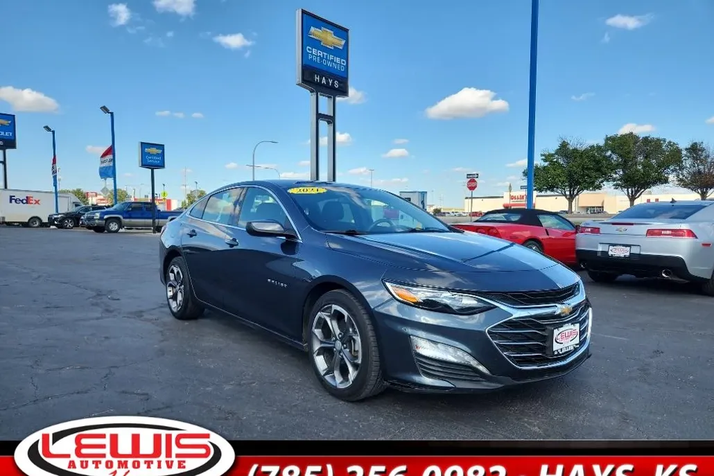 2021 Chevrolet Malibu 1LT photo 1