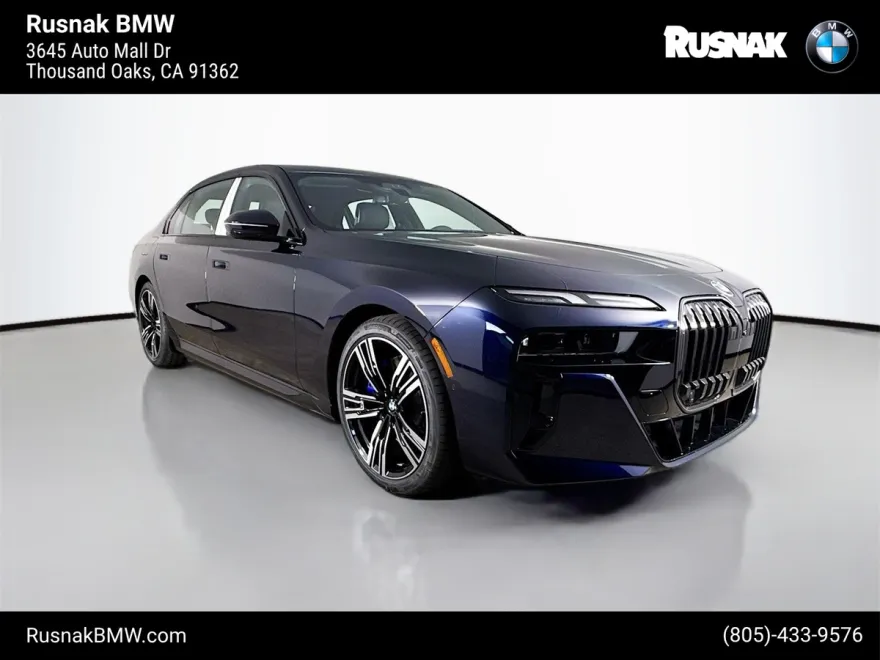 2026 Bmw 750e photo 1