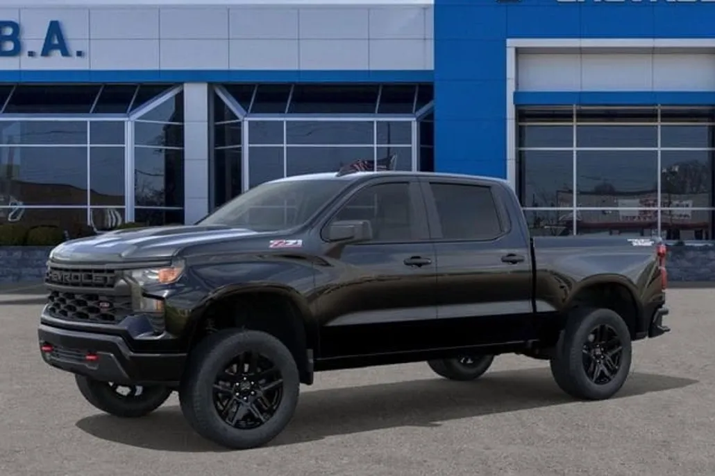 2025 Chevrolet Silverado 1500 Custom Trail Boss photo 1